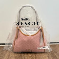 Coach pink powder Erin