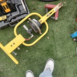 Parker pneumatic button punch tool