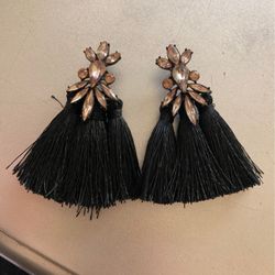 Black Tassel Jewel Earring