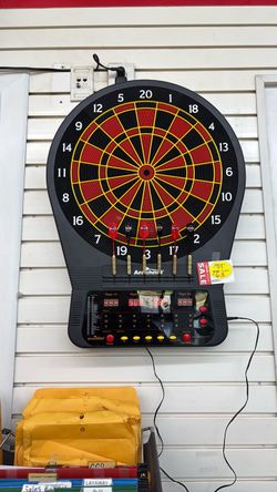 Arachnid Electronic Dart Board