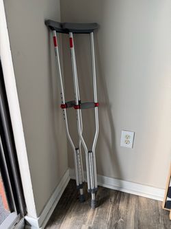 Adjustable Adult Crutches