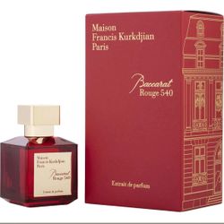 Baccarat Rouge 540 Extrait de Parfum cologne