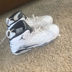 White And Black Jordan’s 