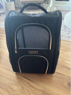 Kenneth Cole Reaction Pet Backpack - Like New!