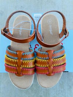Cat & Jack Kid’s Fifer Sandals