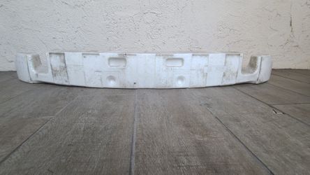 2010-2011 Toyota Prius Bumper Shock Absorber