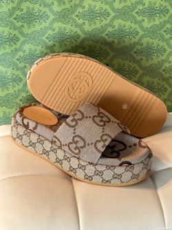 Gucci Women Slides 