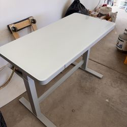 Height Adjustable Desk