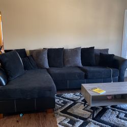 Sectional Couch 