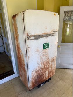 Vintage 1950s Westinghouse Refrigerator