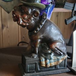 Vintage Ole Puffer Bull Dog Bank