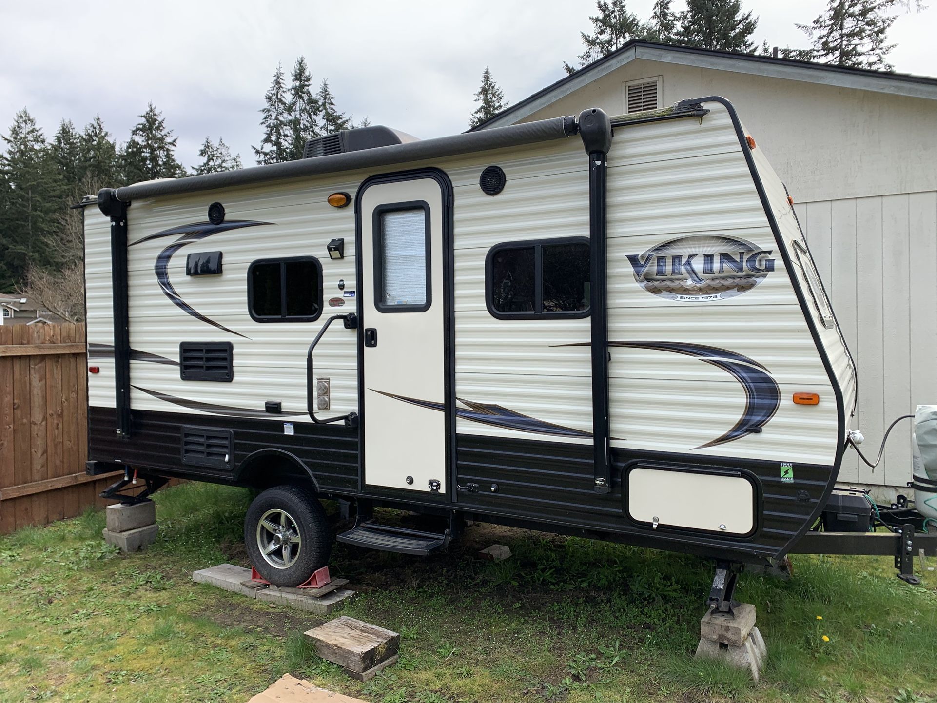 2017 Forest River 17FQ