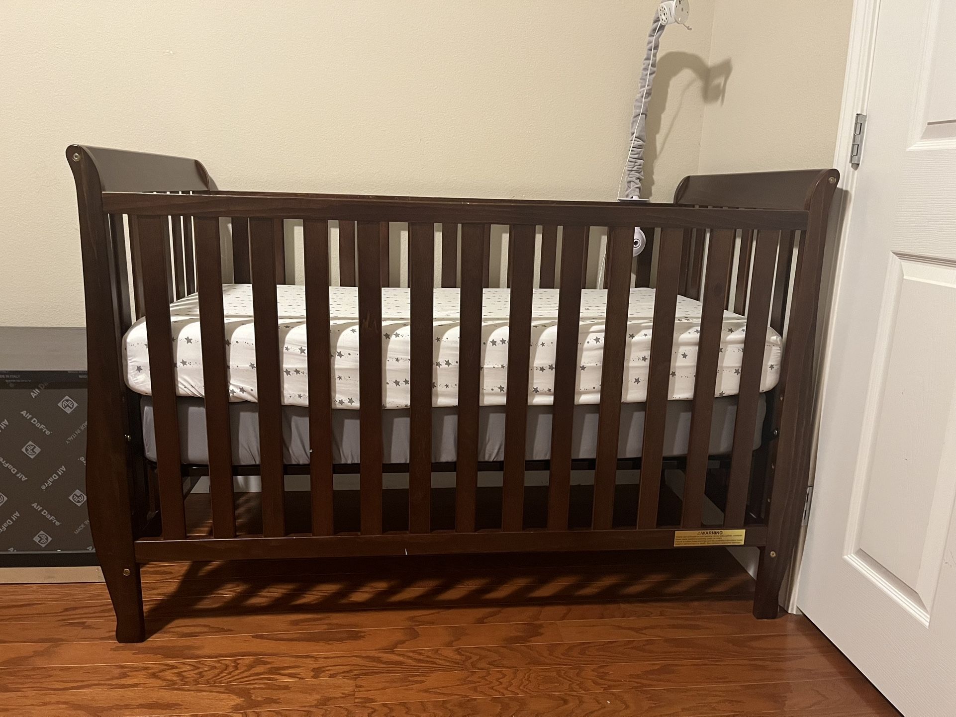 Naomi 4 In 1 Crib, With Mattress