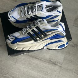 Adidas Jellyfish Size 8
