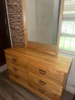 El Dorado Furniture Solid Wood Dresser with Mirror – Excellent Condition