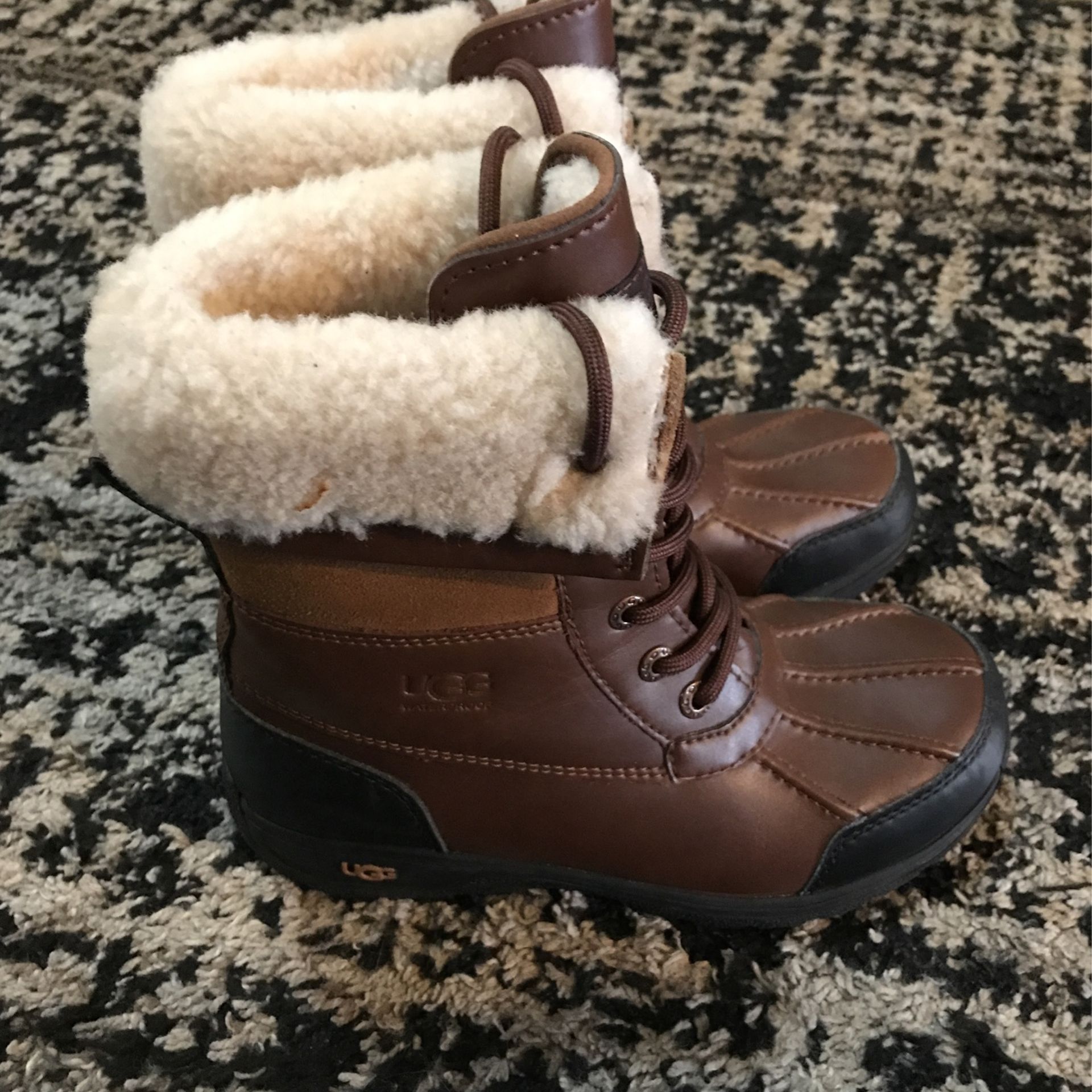 Uggs Snow Boots For Kids 