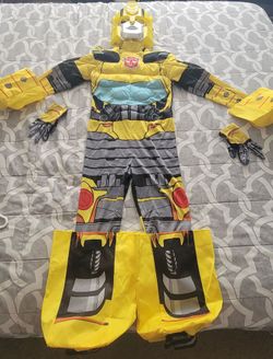 Disfraz de Bumblebee de transformers talla 8-10