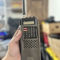 Uniden Bearcat BC200XLT handheld radio scanner.  