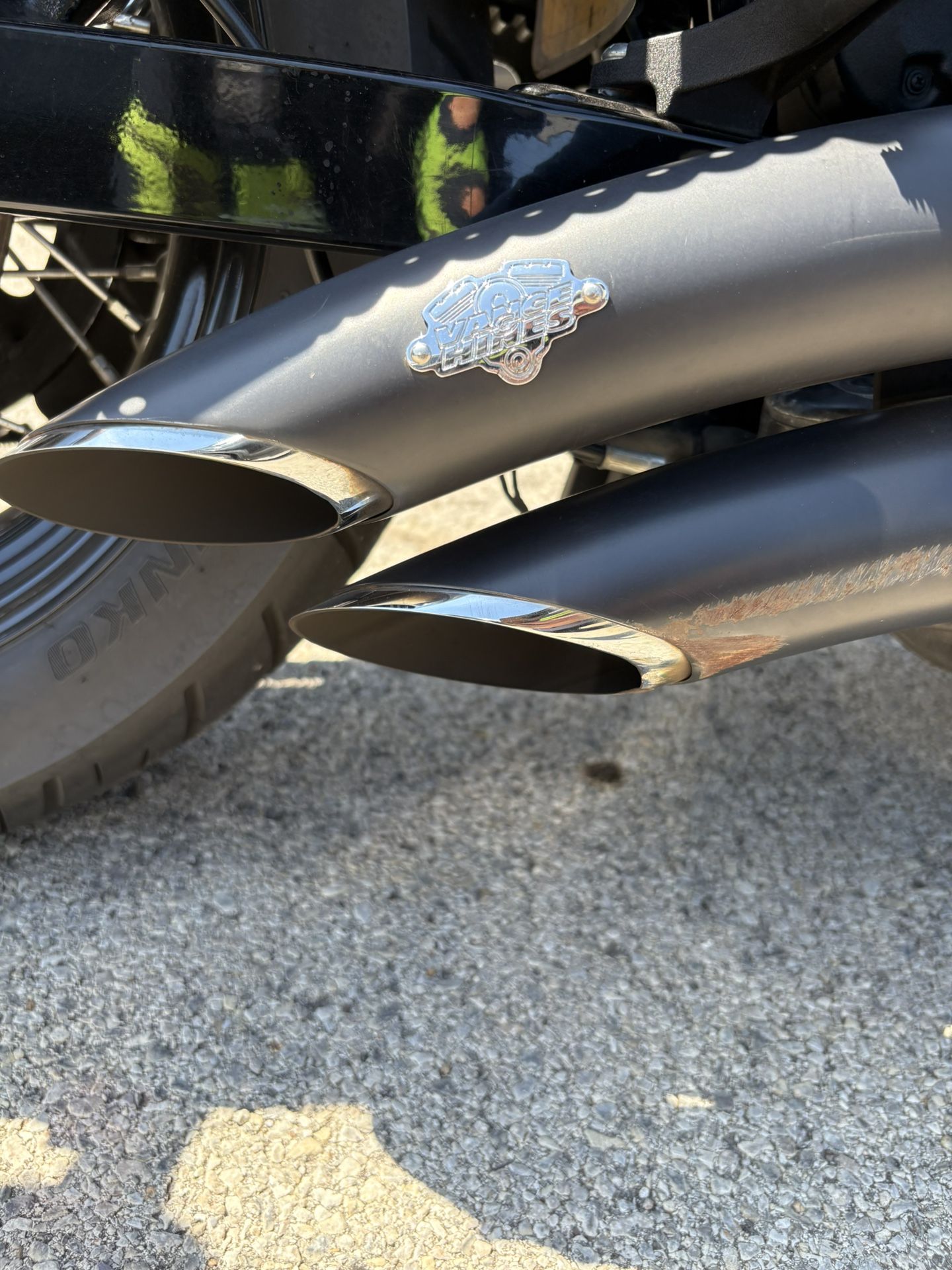 Vance And Hines Big Radius Exhaust