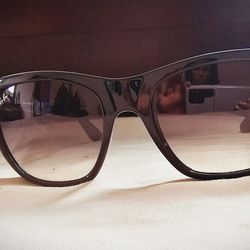 Ray Ban 4154 601/135 Black 18mm