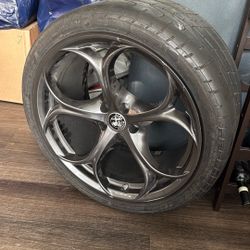Alfa Romeo Giulia Quadrifoglio Wheel 