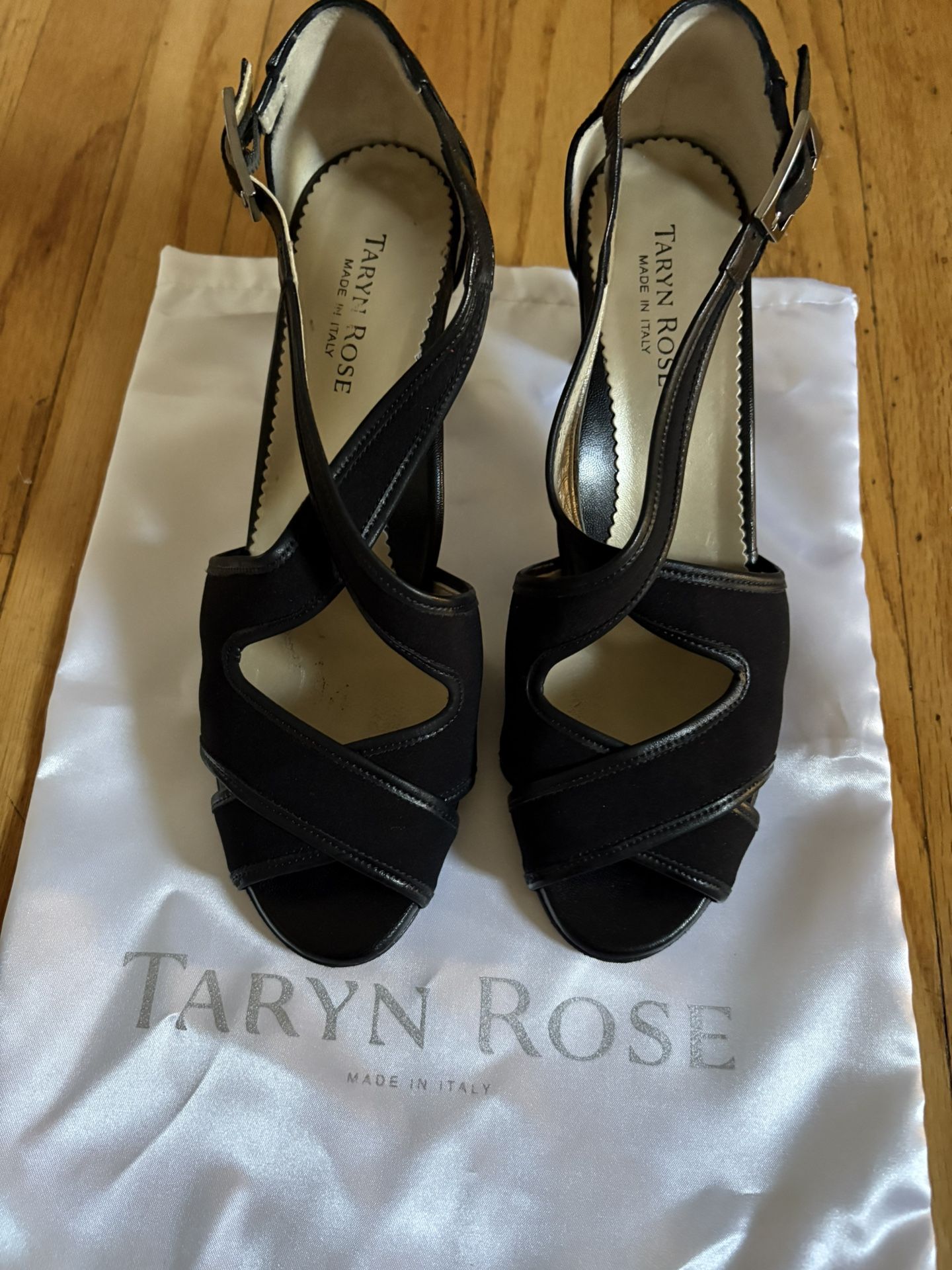 Taryn Rose Black Heel Shoes