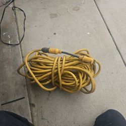 Comercial Extension Cord