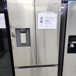 SAMSUNG 3 DOOR COMPATIBLE FRENCH DOOR REFRIGERATOR WITH 1YEAR WARRANTY/1AÑO DE GARANTIA POR ESCRITO 