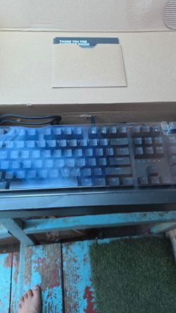 Three Razer v2 Analog keyboards