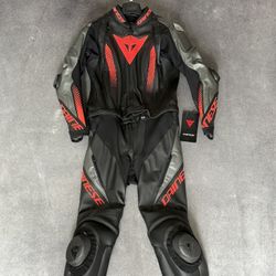 BRAND NEW Dainese Laguna Seca 5 