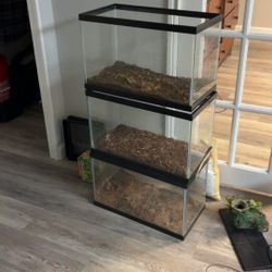 3 - 10 Gallon Reptile Tank ( As Is) 
