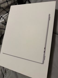 Apple MacBook 15 inch
