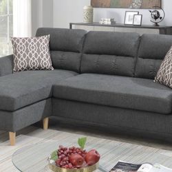Sectional With Chaise