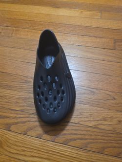 Nike ReactX Rejuven8 Black Size 9 - Brand New