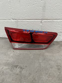 2016 2017 2018 KIA OPTIMA LH LEFT TAILLIGHT USED OEM