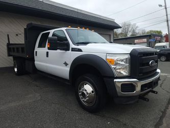 2014 Ford F-550 Chassis