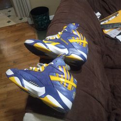 Reebok Pump Up Shaq Attaq Sneakers Size 12"