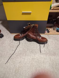 Perfect quality women's leather boots 