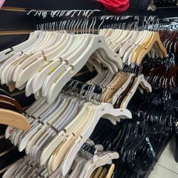 Ganchos De Madera On Sale Now 