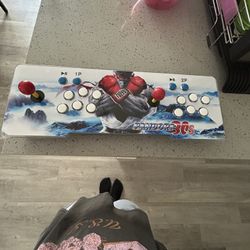 Pandor30s Is In Perfect Condition has Over 5,000 Games Like, Fighting, Sports, Pac-Man, Shooting And Lots Of More 