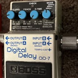Boss DD7 Delay pedal 