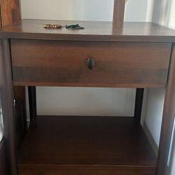 Nightstand 