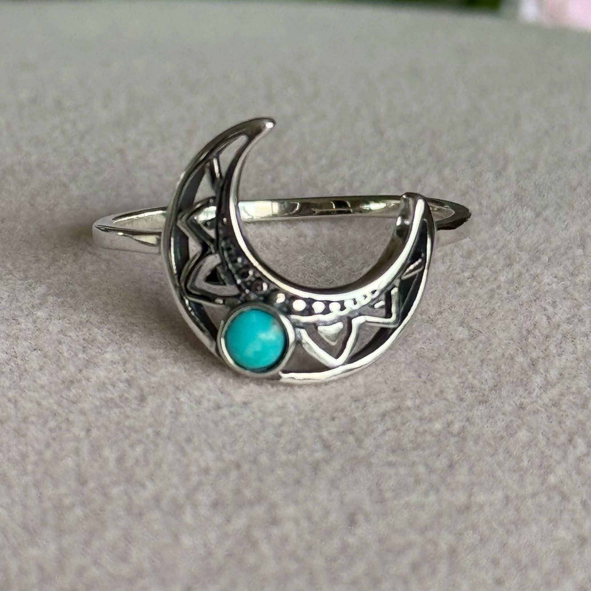 Moon & Blue Stone 925 Sterling Silver Ring (Size 7)