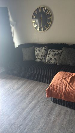 BLACK SOFA SET $750