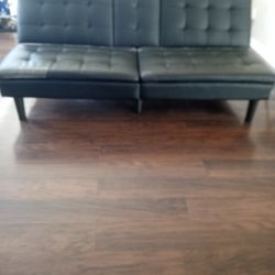 Black Foldable Lounge