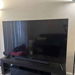 Onn 4K 70” Roku Smart TV