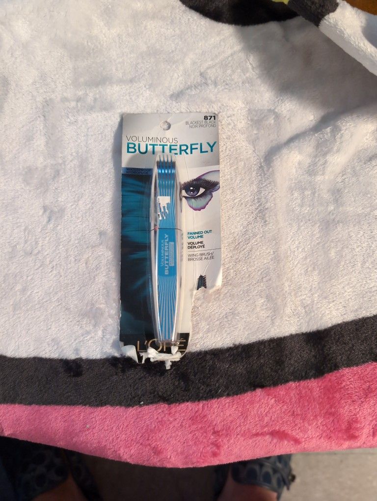 L'Oreal Voluminous Butterfly Waterproof Mascara 871 Blackest Black