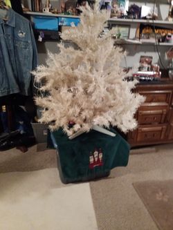 Vintage 3.5 Ft White Xmas Tree