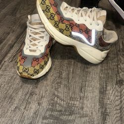 Gucci Shoes 