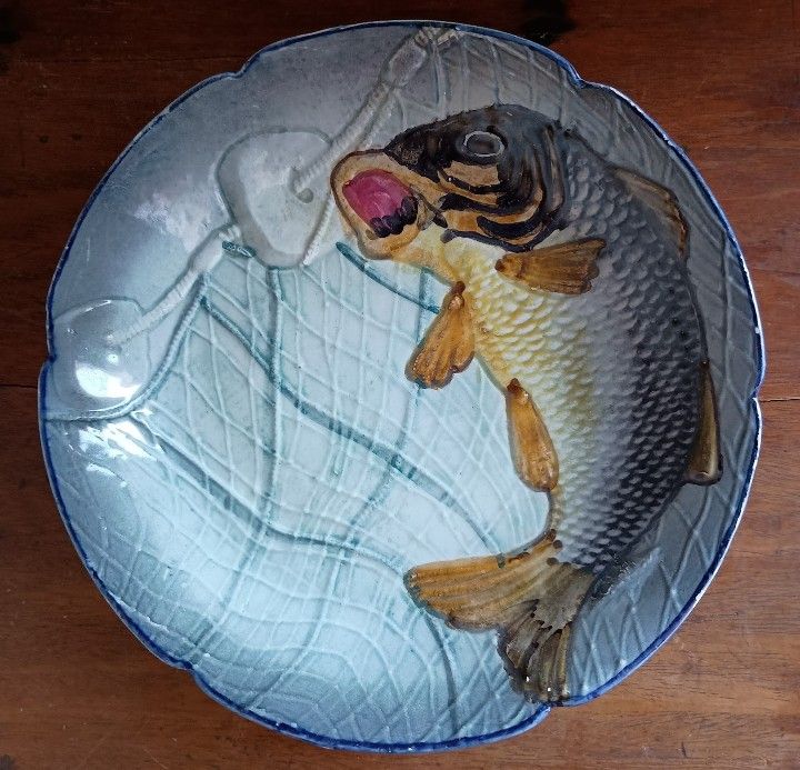 Antique Majolica  Raised Edge Dish Fish in Net Pottery